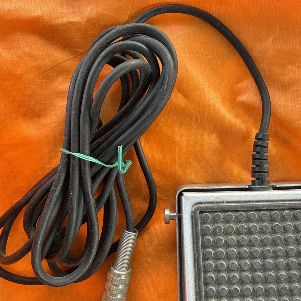 Hosa FSC-503 Momentary Foot Switch Control Keyboards Drum Machine